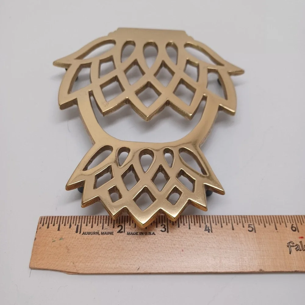 Virginia Metalcrafters Brass Pineapple Trivet 1976 Vintage 10-46 Hospitality